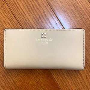 Kate spade beige wallet